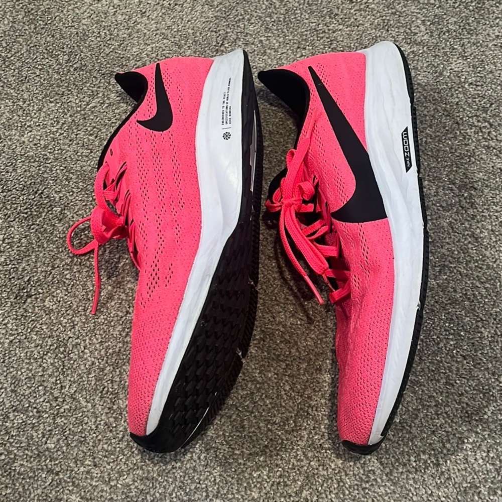 Nike Pegasus Air Zoom 36 in hyper pink/black 10 - Picture 5 of 9